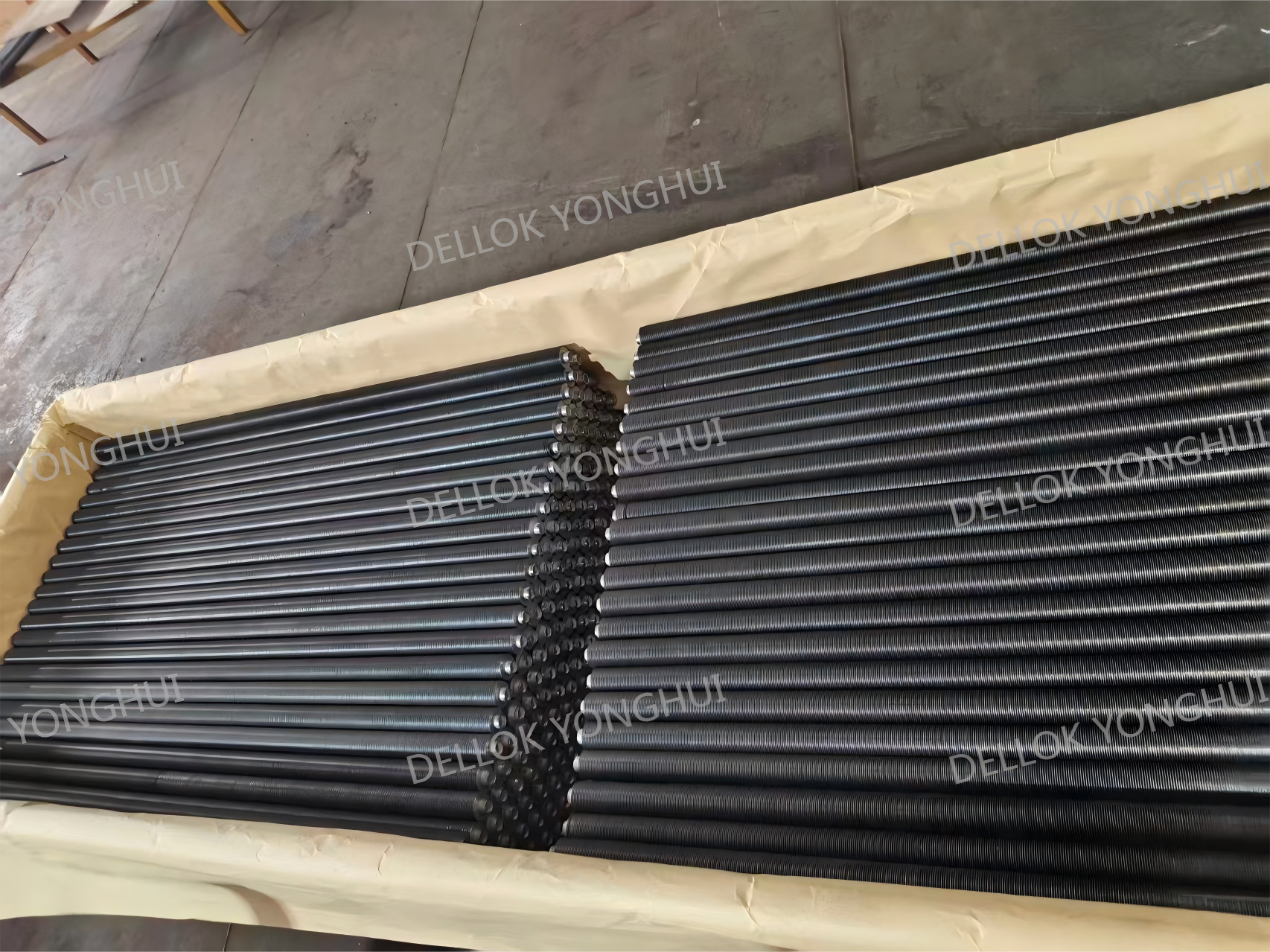 Derniers blogs de l'entreprise sur Félicitations chaleureuses pour l'expédition réussie de notre premier lot de tubes à ailettes soudés au laser vers le marché européen !