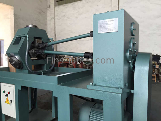 DELLOK Machine à tubes à nageoires extrudées pour échangeurs de chaleur et refroidisseurs utilisant un tube à nageoires hautes bimetallique