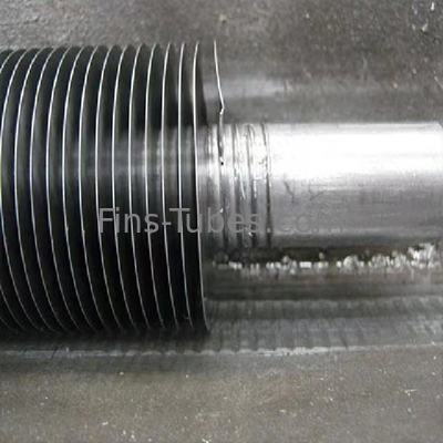 Tube d'aileron incorporé
