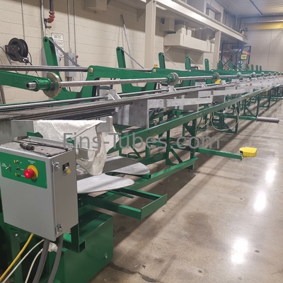 Machine expulsée en aluminium de Finning de tube d'acier inoxydable de carbone de DELLOK