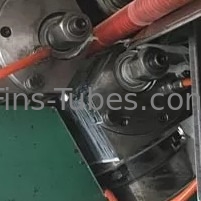 L'acier au carbone de DELLOK a expulsé machine de Finning de tube de 415V 10FPI